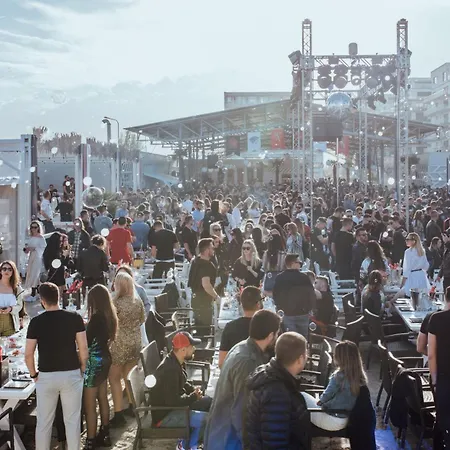 Ra Luxury Apartment Năvodari