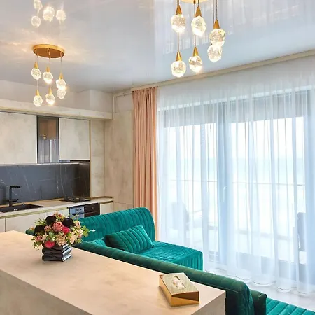 Ra Luxury Apartment