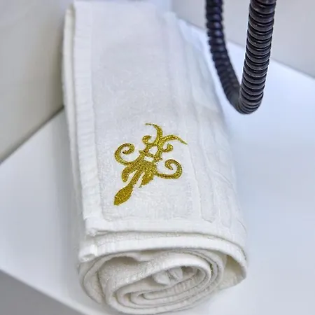 Ra Luxury * Navodari