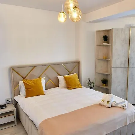 Ra Luxury Apartment