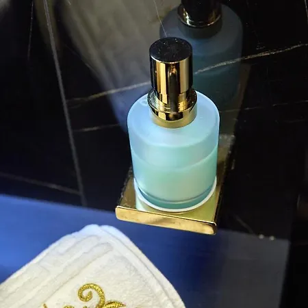 Ra Luxury *