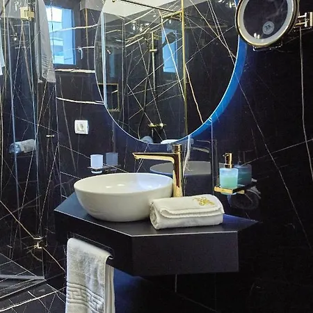 Ra Luxury